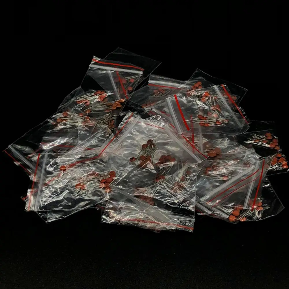 Metal Film Resistor Assortment - Capacitor Kit Assortment recensione e prezzo