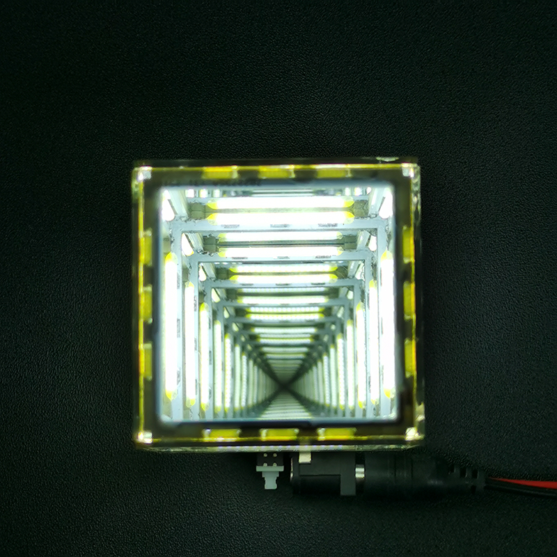 Four-Dimensional Space Supercu - Diy Electronics Gifts recensione e prezzo